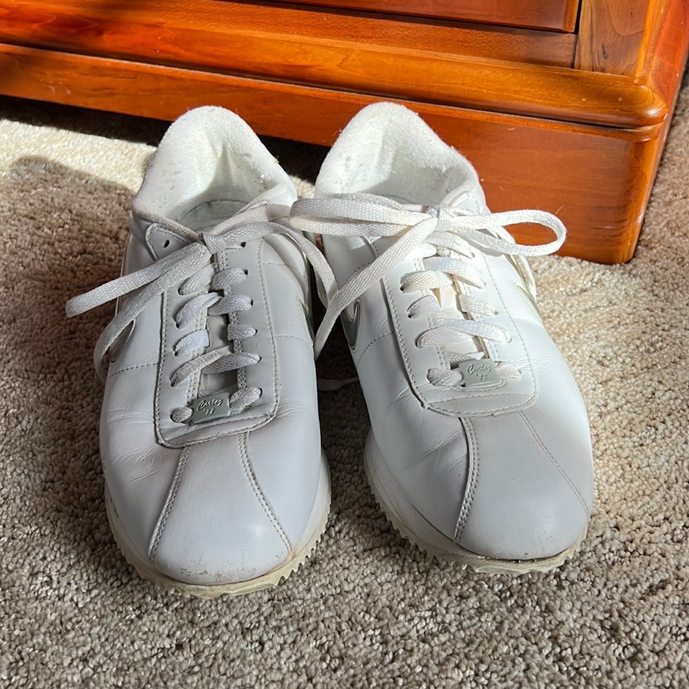 Nike sneakers size 8 white color